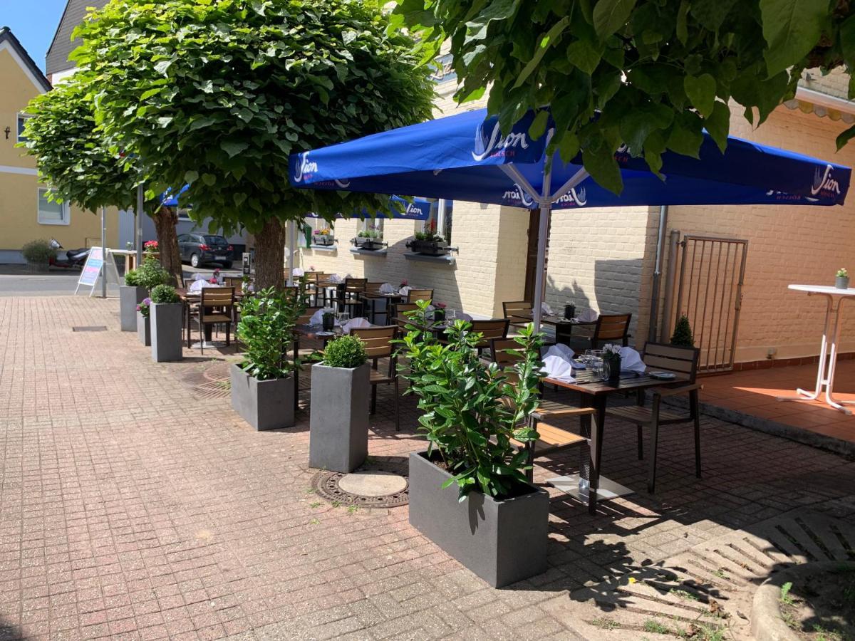 Restaurant Hotel Laternchen Cologne Exterior photo